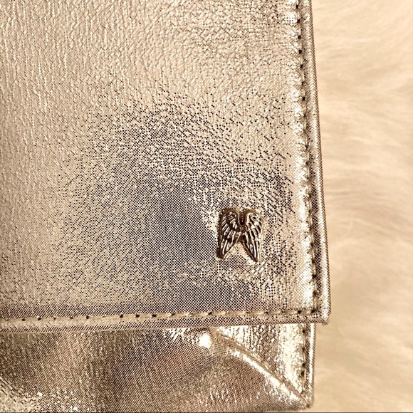 NWOT Victoria’s Secret Angel Clutch - Picture 2 of 5